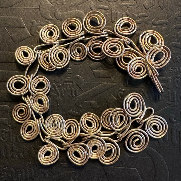 Hand Crafted Jewelry - VINTAGE Silver plated Wire Wrap 7 1/2” long Bracelet with aged patina